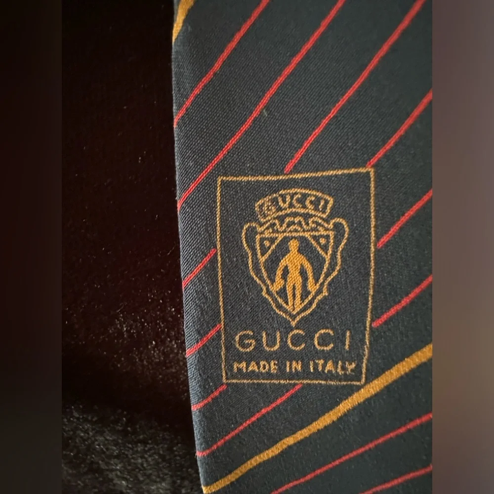 Gucci‎ silk tie